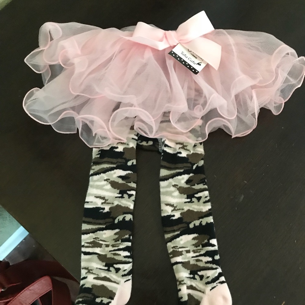 Ella Jackson “tutu cute” tutu/leggings. 0-12m